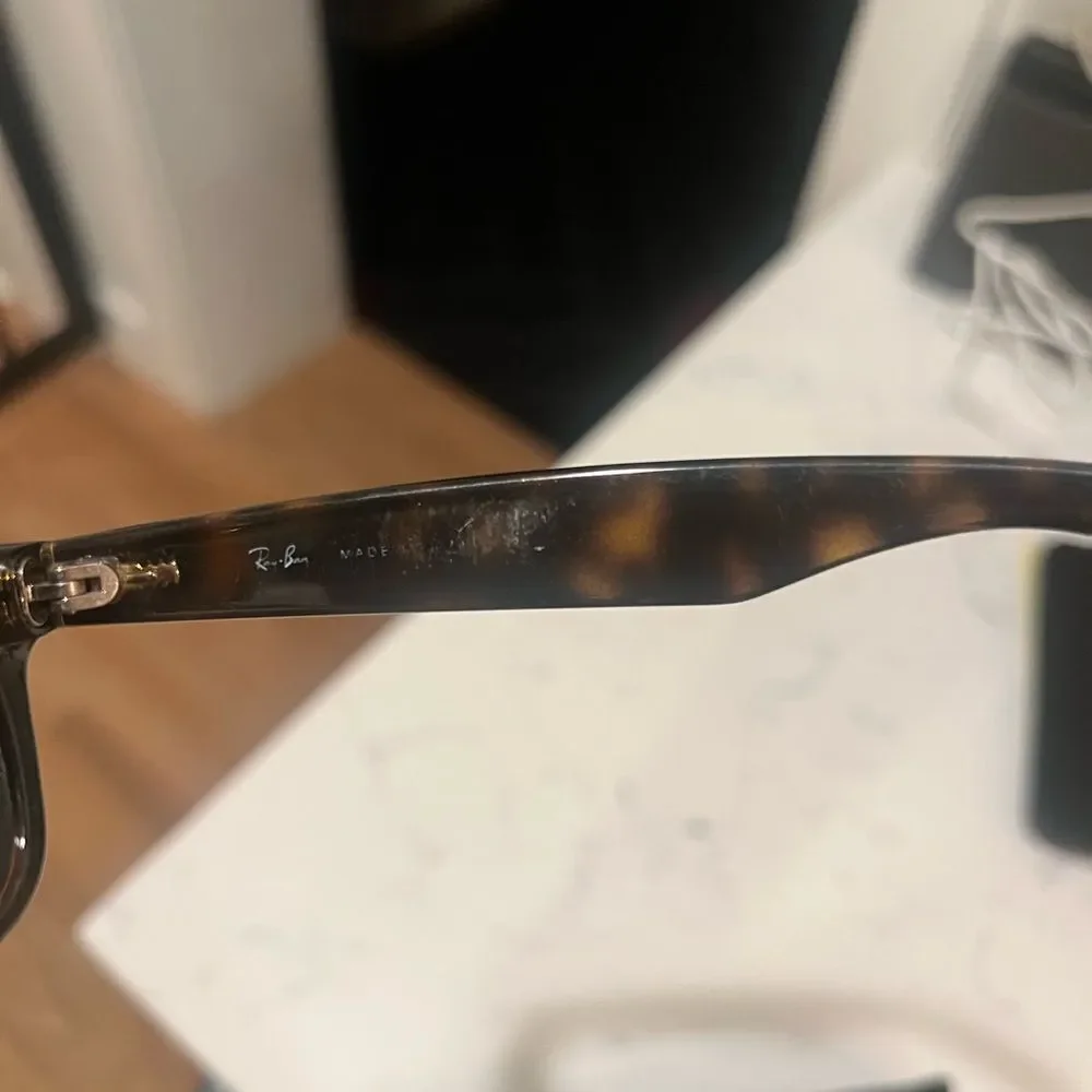 OG ray ban wayfarers